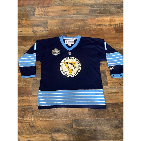 NHL Winter Classic 2011 Staal Youth Jersey size‎ L/XL - Picture 1 of 4